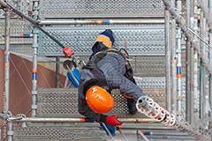 Pablo Paredes trabajando en construcción